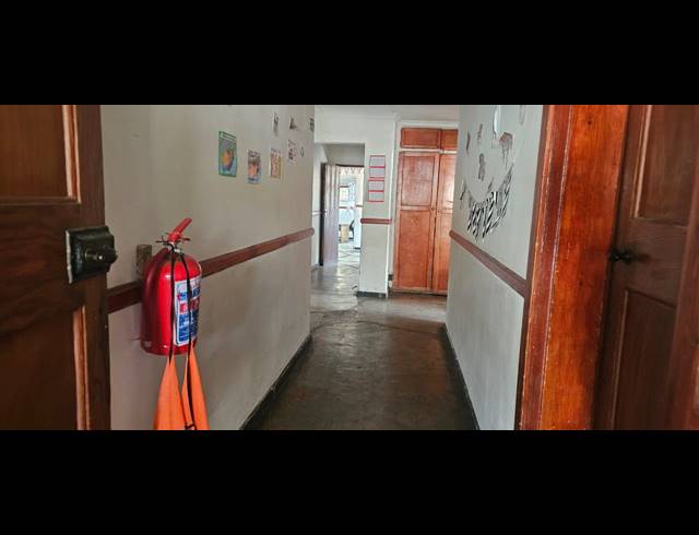 934M² BUSINESS FOR SALE IN RUSTENBURG CENTRAL